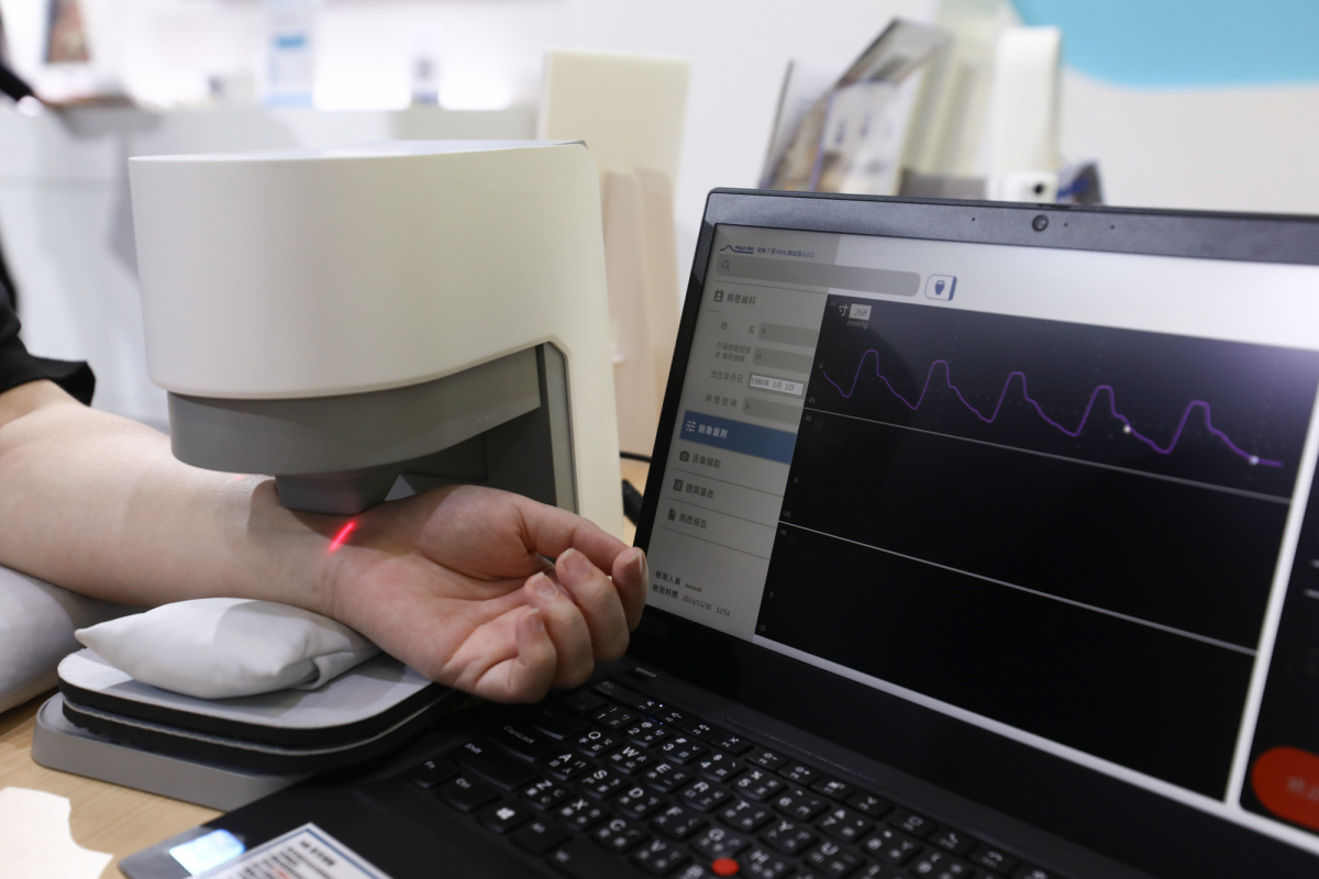 ���_�ſ��}��z�yϵ�y͸�^��X���ʿ�������ϵ�y��߀ԭ���t����ָ���}�^�̵��e���������ַ������}������D���ɔ��������F�ǻ��t�����ʴ_��